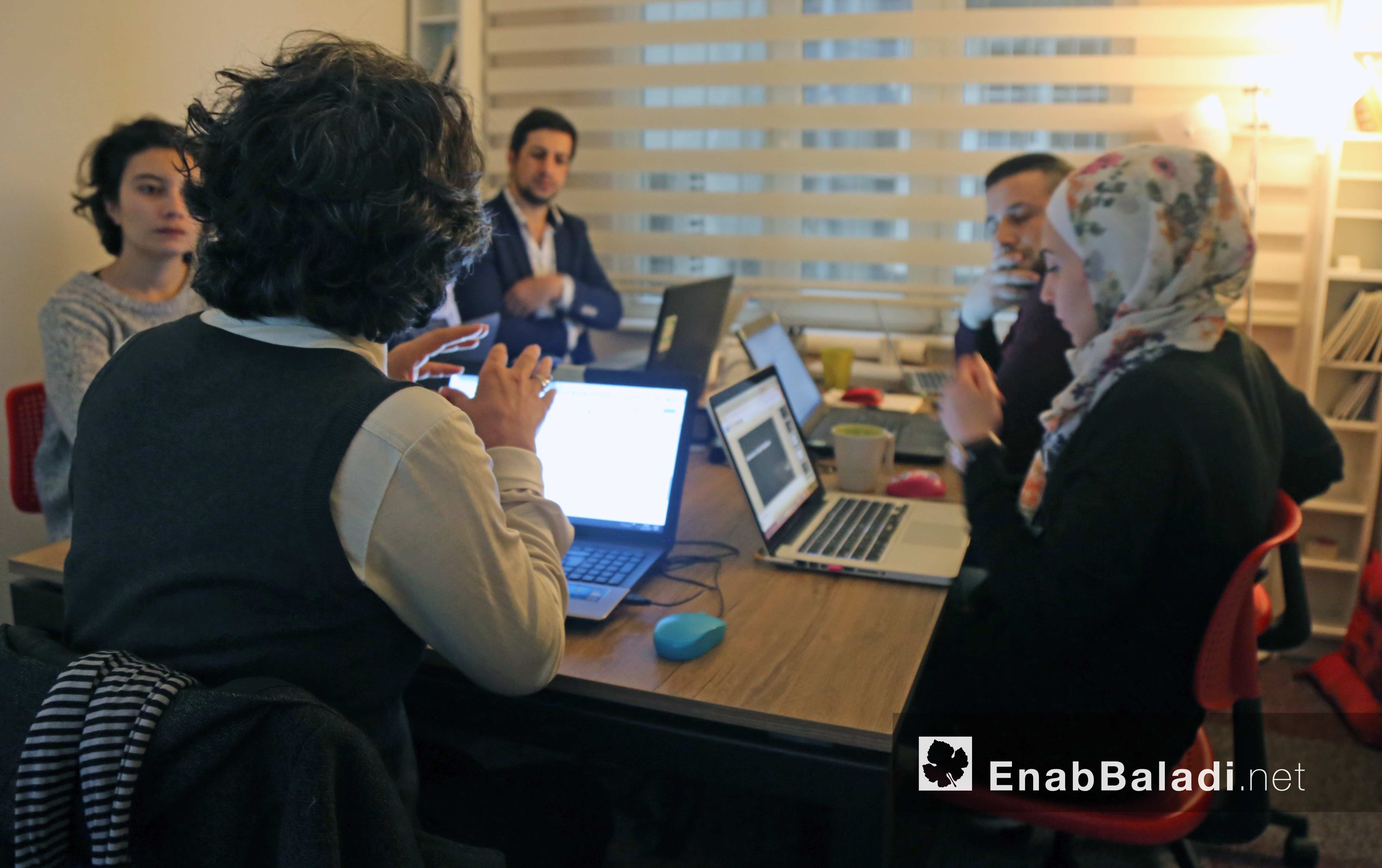 Training workshope on “Data Journalism” in Enab Baladi org - 6 Dec 2017 (Enab Baladi)